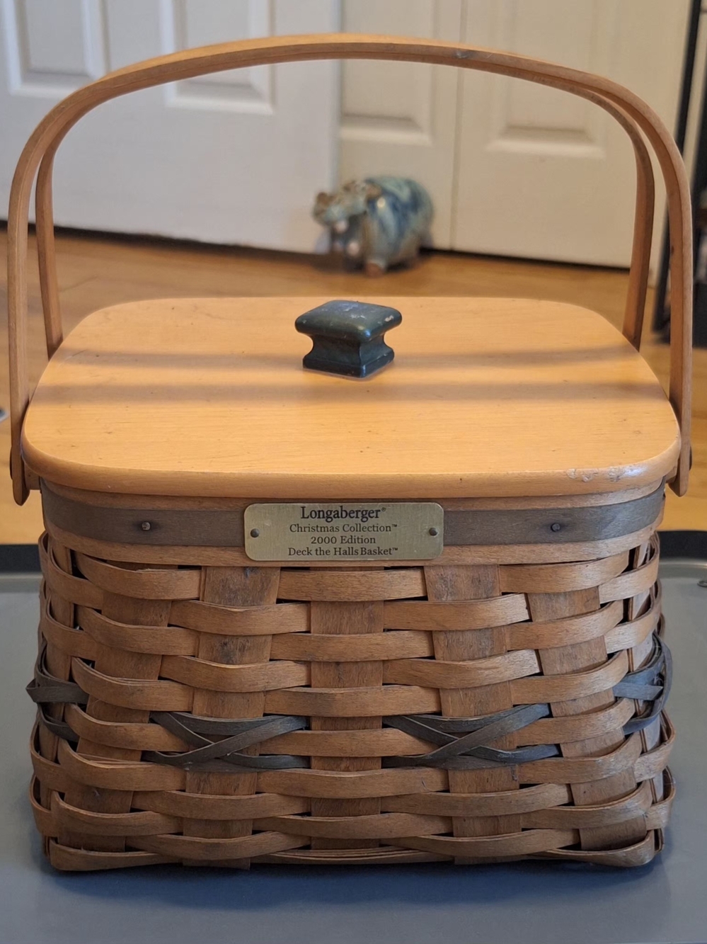 Longaberger Brown Woven Basket with Green Accents Christmas Collection 2000